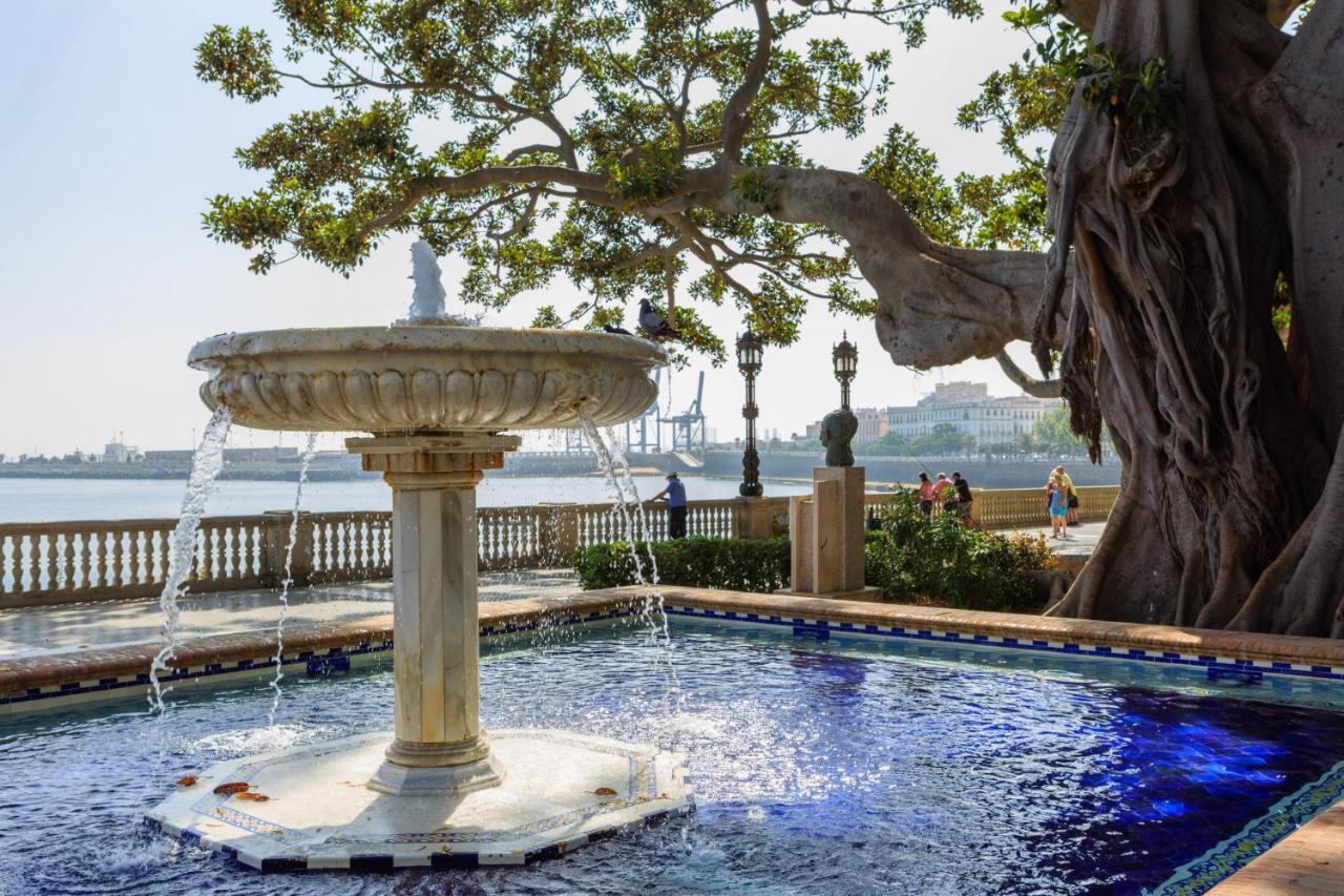Apartamento El Noble By Cadiz4Rentals Bagian luar foto